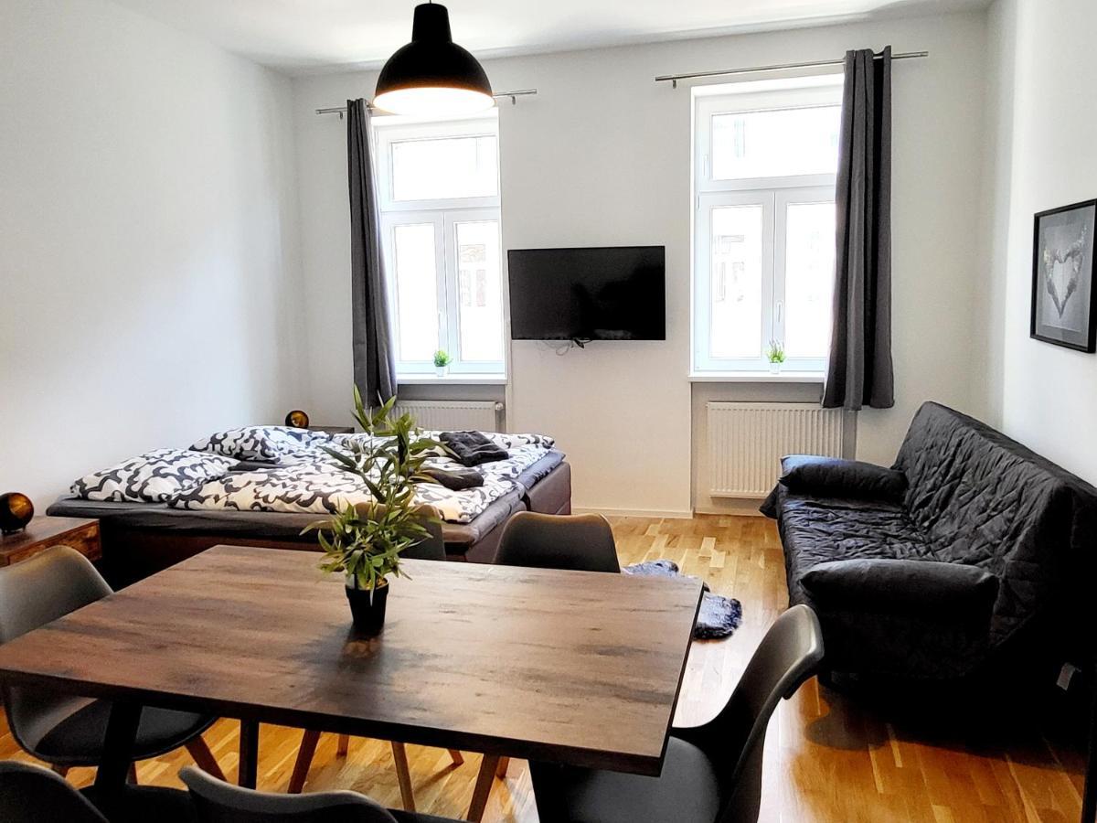 Sunny Apartment With 1 Balcony Vienna Exterior photo